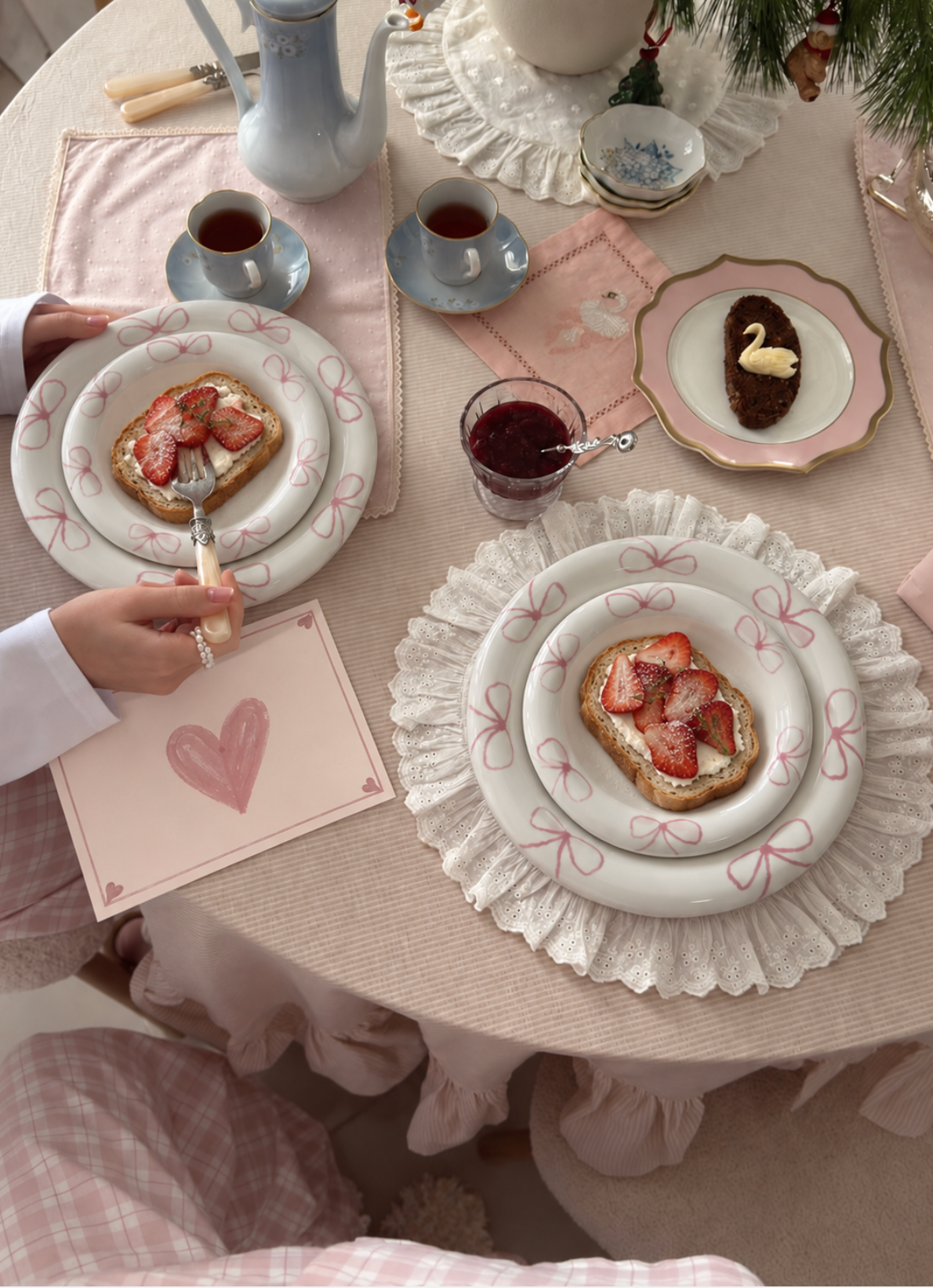 Pink Small+ X-Small Plate Set