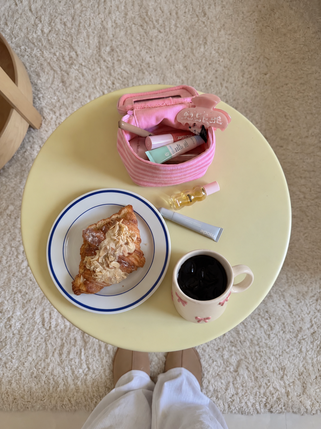 Pink Bow Mug – Marie